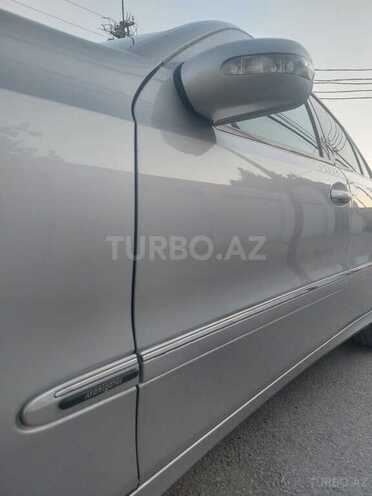 Mercedes E 220 2005, 213,542 km - 2.2 l - Bakı