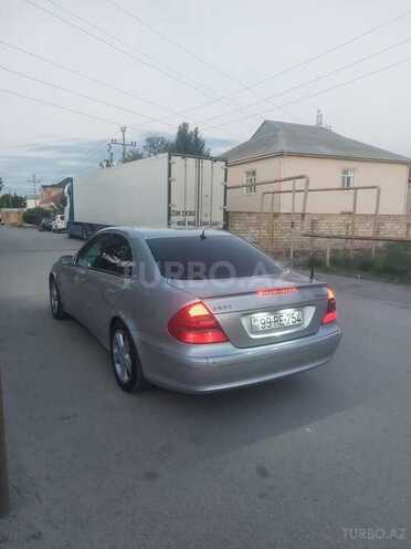Mercedes E 220 2005, 213,542 km - 2.2 l - Bakı