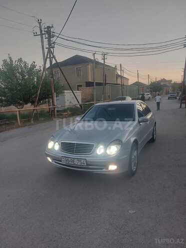 Mercedes E 220 2005, 213,542 km - 2.2 l - Bakı