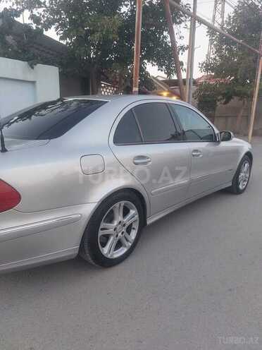 Mercedes E 220 2005, 213,542 km - 2.2 l - Bakı
