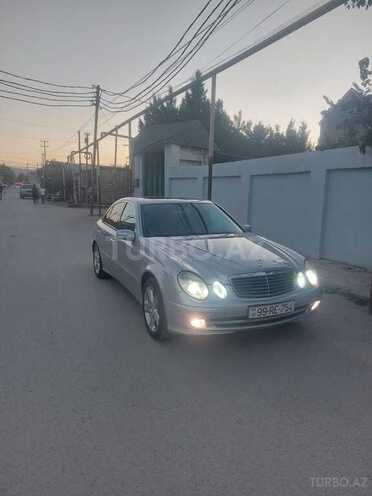 Mercedes E 220 2005, 213,542 km - 2.2 l - Bakı