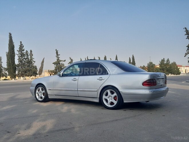 Mercedes E 320 2000, 400,000 km - 3.2 l - Şirvan
