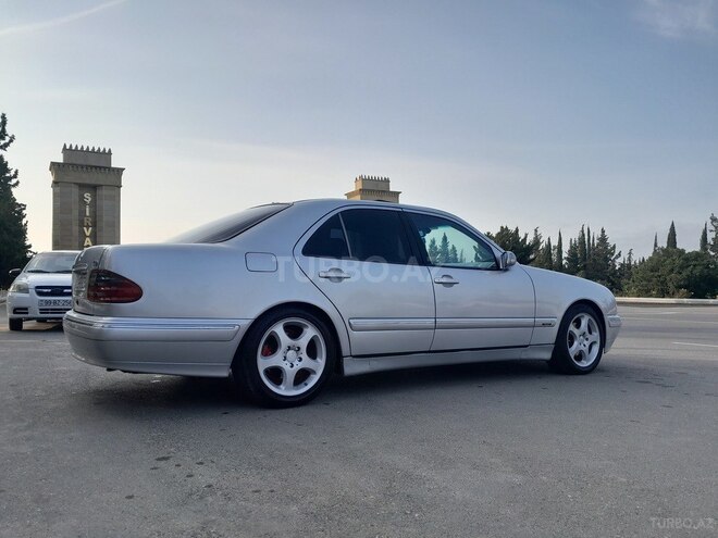 Mercedes E 320 2000, 400,000 km - 3.2 l - Şirvan