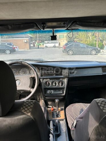 Mercedes 190 1987, 541,236 km - 2.5 l - Bakı