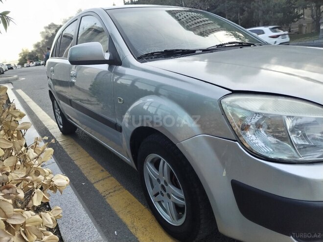 Kia Rio 2006, 196,000 km - 1.5 л - Bakı