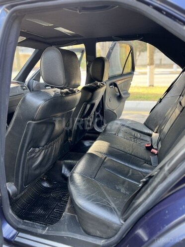 Mercedes C 230 1999, 356,000 km - 2.3 l - Sumqayıt