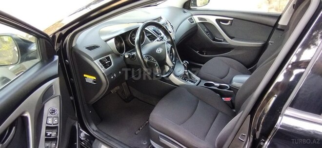 Hyundai Elantra 2015, 143,232 km - 1.8 l - Bakı