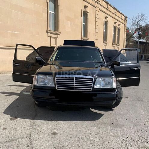 Mercedes E 220 1993, 600,000 km - 2.5 l - Bakı
