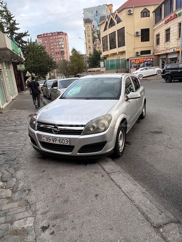 Opel Astra 2006, 220,000 km - 1.4 l - Gəncə