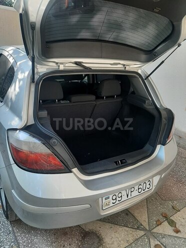 Opel Astra 2006, 220,000 km - 1.4 l - Gəncə