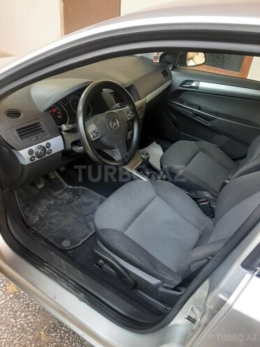 Opel Astra 2006, 220,000 km - 1.4 l - Gəncə