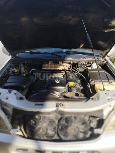 Mercedes ML 320 1999, 281,131 km - 3.2 l - Gəncə