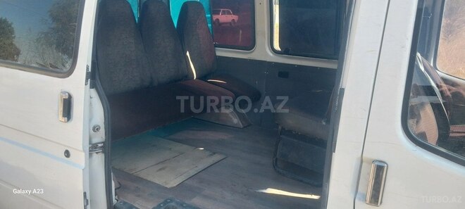 Ford Transit 1999, 402,524 km - 2.5 l - Tovuz