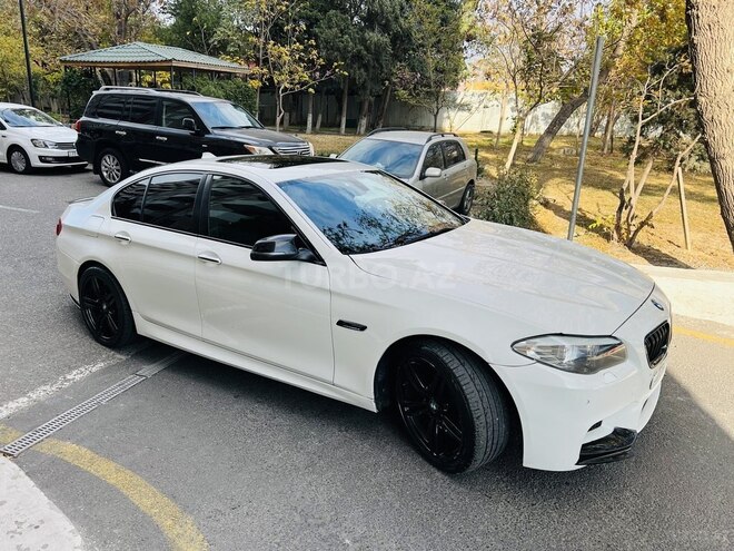 BMW 528 2014, 210,000 km - 2.0 л - Bakı