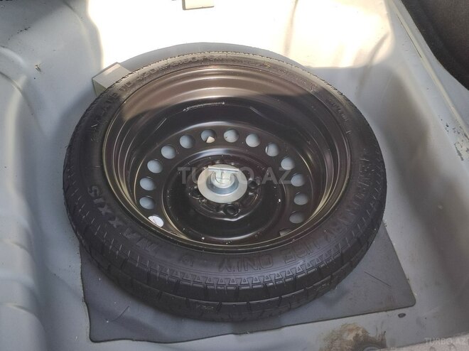 Nissan Tiida 2012, 127,000 km - 1.5 л - Bakı