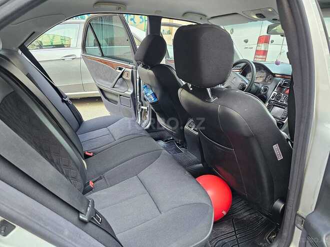 Mercedes E 260 2001, 245,210 km - 2.6 l - Bakı