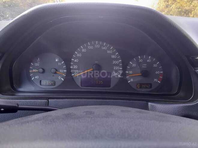 Mercedes E 240 1999, 291,369 km - 2.4 л - Bakı
