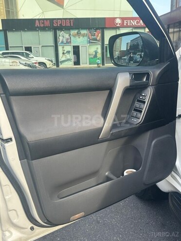 Toyota Prado 2012, 270,000 km - 2.7 l - Bakı