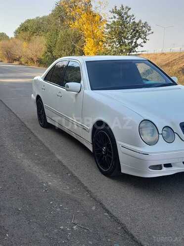 Mercedes E 240 1999, 291,369 km - 2.4 л - Bakı