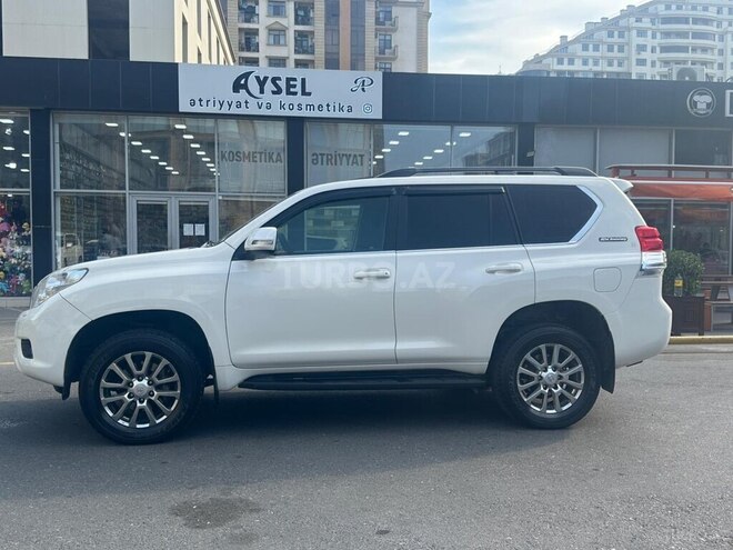 Toyota Prado 2012, 270,000 km - 2.7 l - Bakı