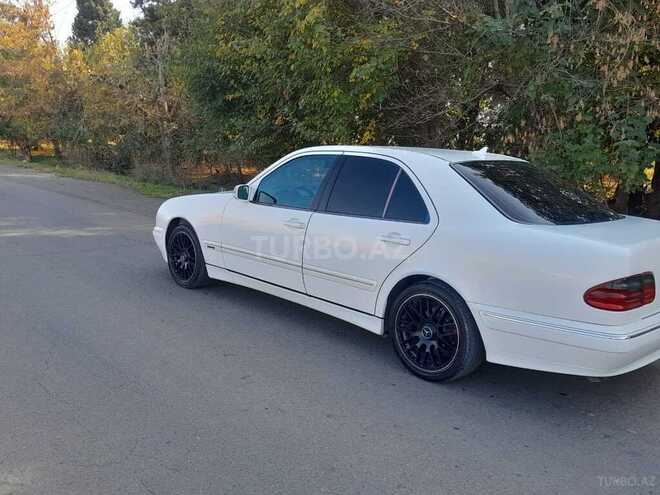 Mercedes E 240 1999, 291,369 km - 2.4 л - Bakı