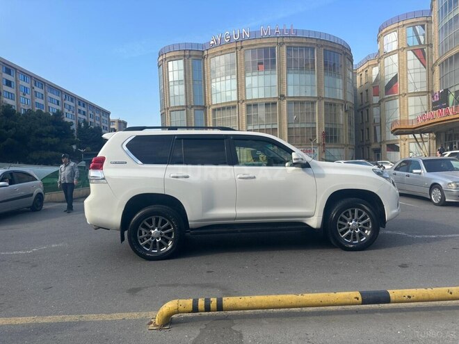 Toyota Prado 2012, 270,000 km - 2.7 l - Bakı