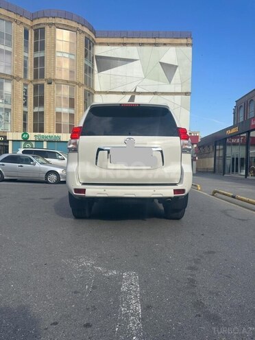 Toyota Prado 2012, 270,000 km - 2.7 l - Bakı