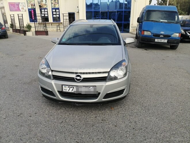 Opel Astra 2004, 241,000 km - 1.4 l - Bakı