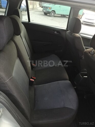 Opel Astra 2004, 241,000 km - 1.4 l - Bakı