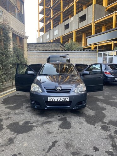 Toyota Corolla 2007, 219,500 km - 1.3 l - İsmayıllı