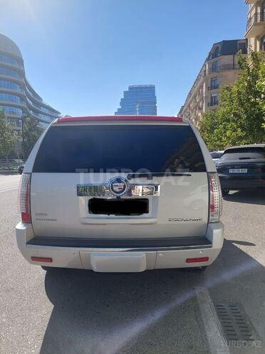 Cadillac Escalade 2011, 84,604 km - 6.2 l - Bakı
