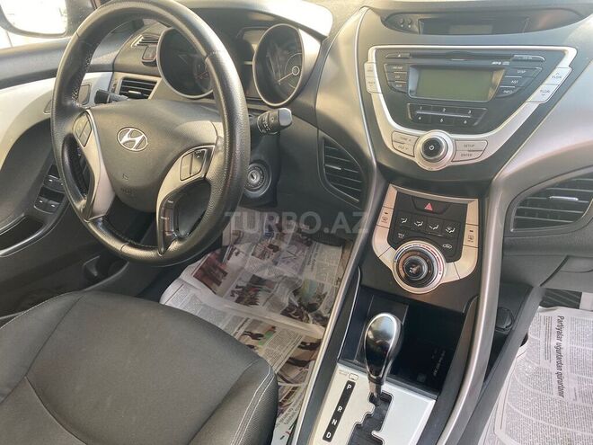 Hyundai Elantra 2011, 270,000 km - 1.6 л - Bakı