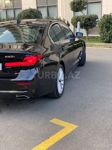 BMW 520 2022, 17,500 km - 2.0 l - Bakı