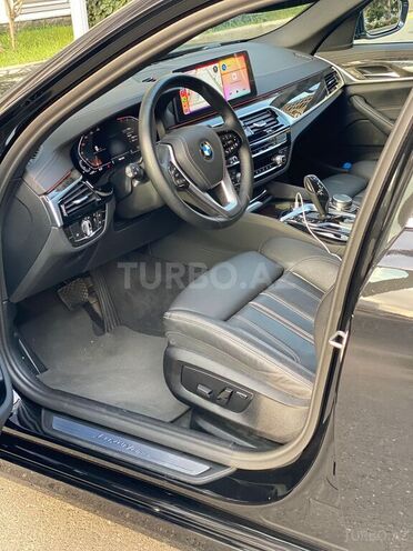 BMW 520 2022, 17,500 km - 2.0 l - Bakı
