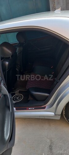 Mercedes E 220 2001, 355,000 km - 2.2 л - Bakı