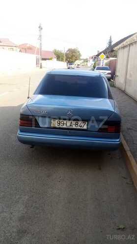 Mercedes E 200 1988, 260,000 km - 2.0 л - Masallı