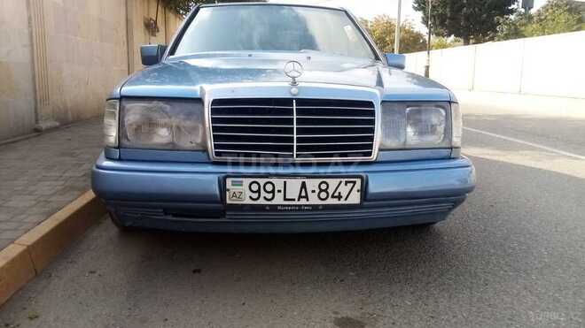 Mercedes E 200 1988, 260,000 km - 2.0 л - Masallı