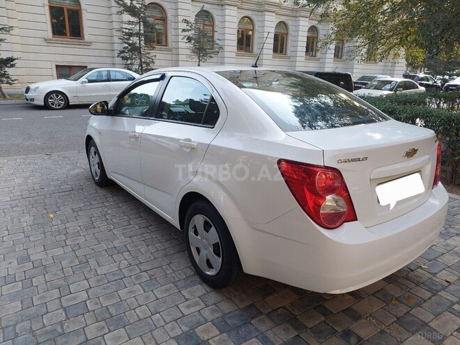 Chevrolet Aveo 2011, 132,500 km - 1.4 л - Bakı