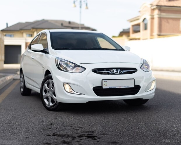 Hyundai Accent 2012, 111,350 km - 1.6 л - Bakı