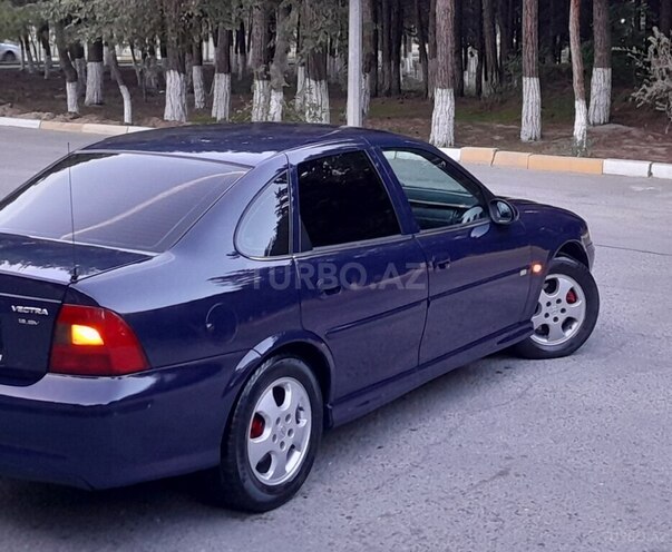 Opel Vectra 1999, 200,051 km - 1.6 l - Sumqayıt