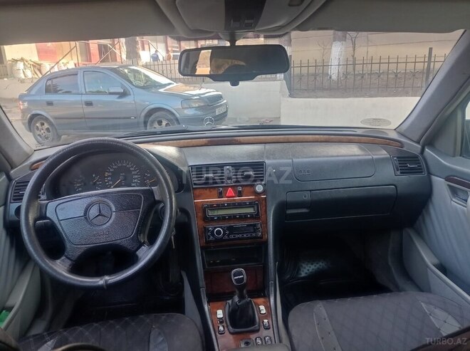 Mercedes C 200 1996, 356,000 km - 2.0 l - Sumqayıt