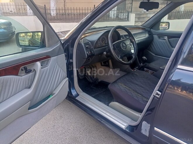 Mercedes C 200 1996, 356,000 km - 2.0 l - Sumqayıt