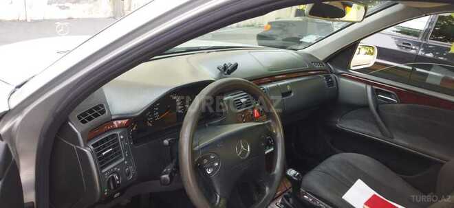 Mercedes E 220 1999, 505,600 km - 2.2 l - Şəki
