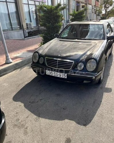 Mercedes E 270 2000, 425,852 km - 2.7 л - Ucar