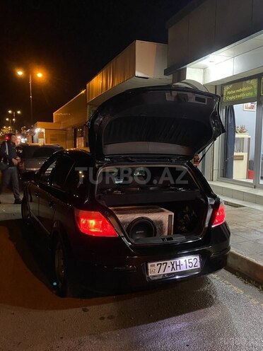 Opel Astra 2005, 242,000 km - 1.6 l - Lənkəran