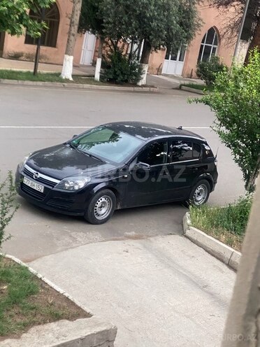 Opel Astra 2005, 242,000 km - 1.6 l - Lənkəran