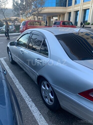 Mercedes C 240 2001, 320,000 km - 2.4 l - Bakı