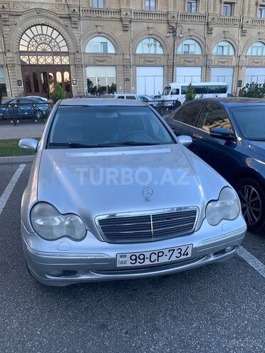 Mercedes C 240 2001, 320,000 km - 2.4 l - Bakı