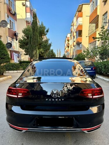 Volkswagen Passat 2021, 70,000 km - 1.4 л - Bakı