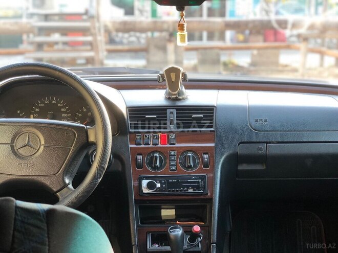 Mercedes C 220 1995, 609,050 km - 2.2 l - Bakı